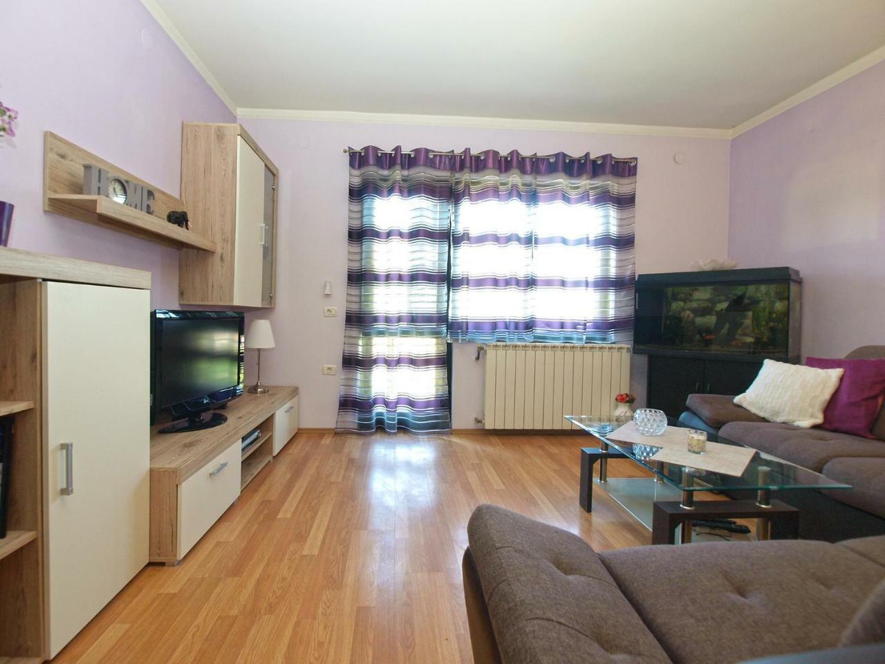 Apartment Nadia 1844 Пула Екстериор снимка