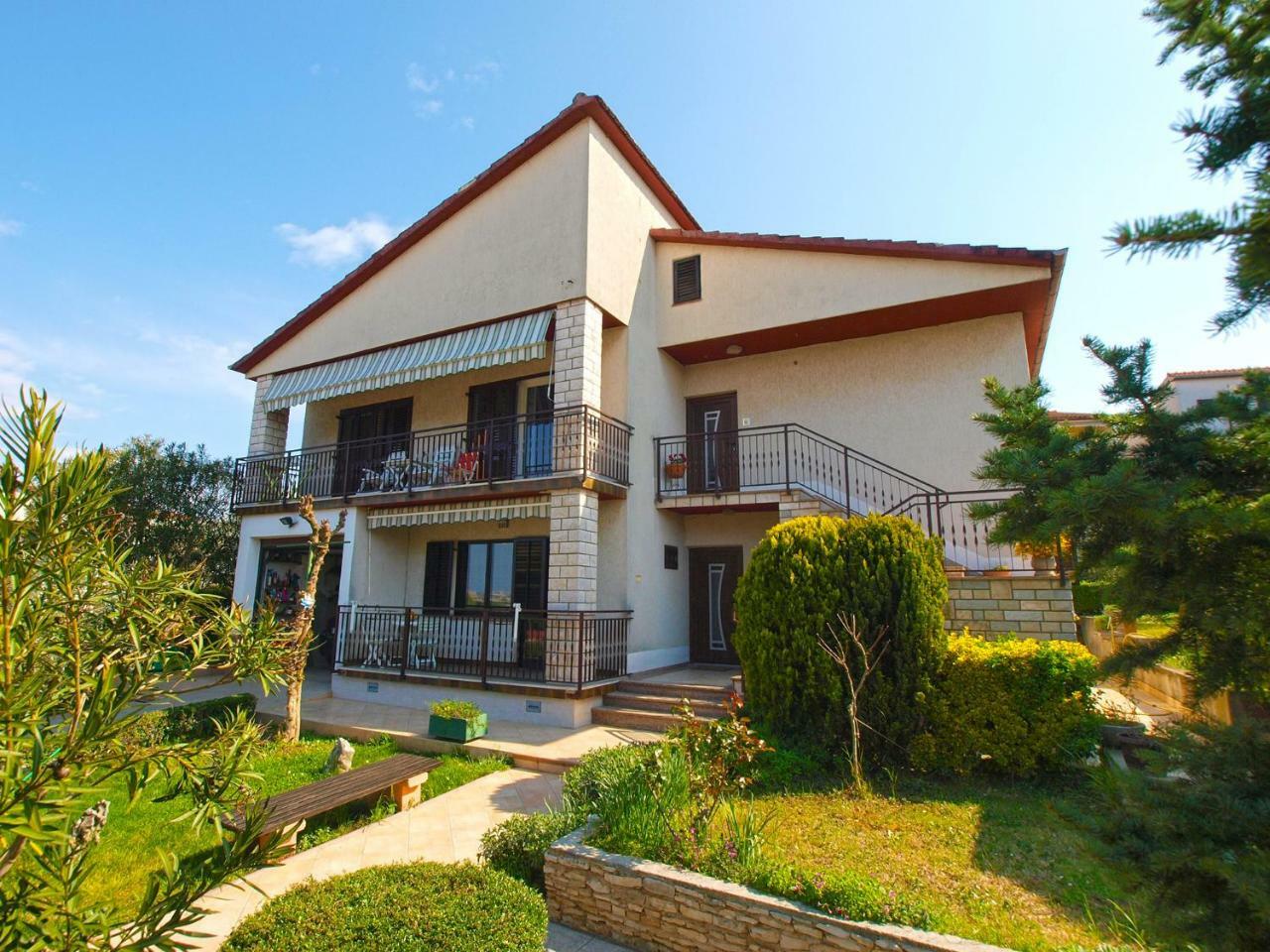 Apartment Nadia 1844 Пула Екстериор снимка