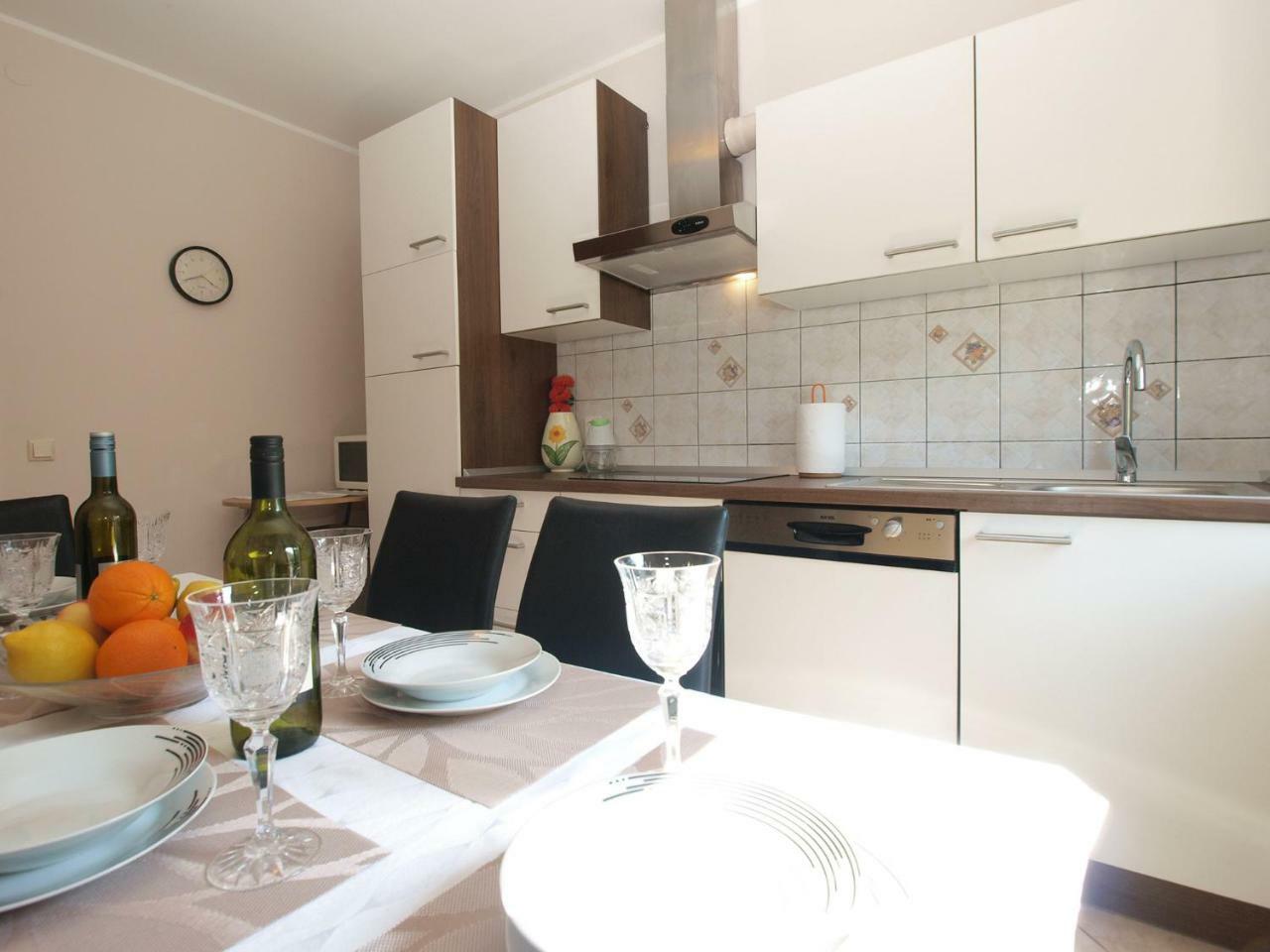 Apartment Nadia 1844 Пула Екстериор снимка